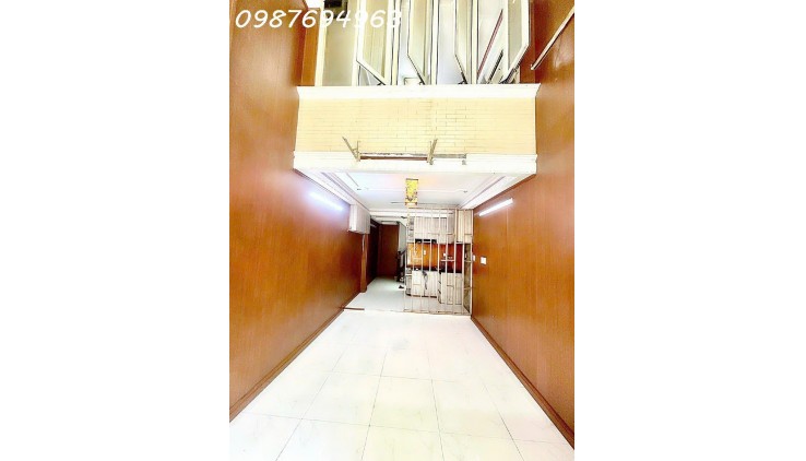 QUẬN 10, GẦN CHỢ NGUYỄN TRI PHƯƠNG - HẺM THÔNG - 4 TẦNG BTCT, GIÁ NHỈNH 5T TL